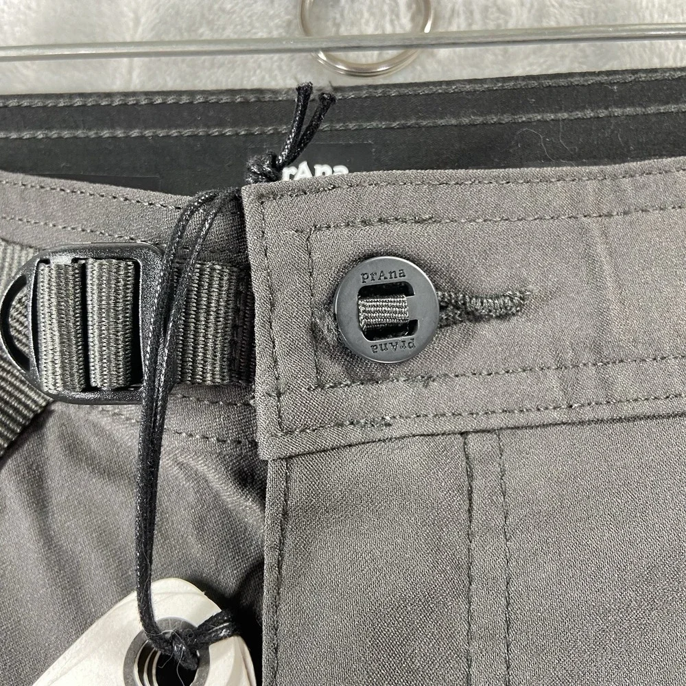 Prana men size